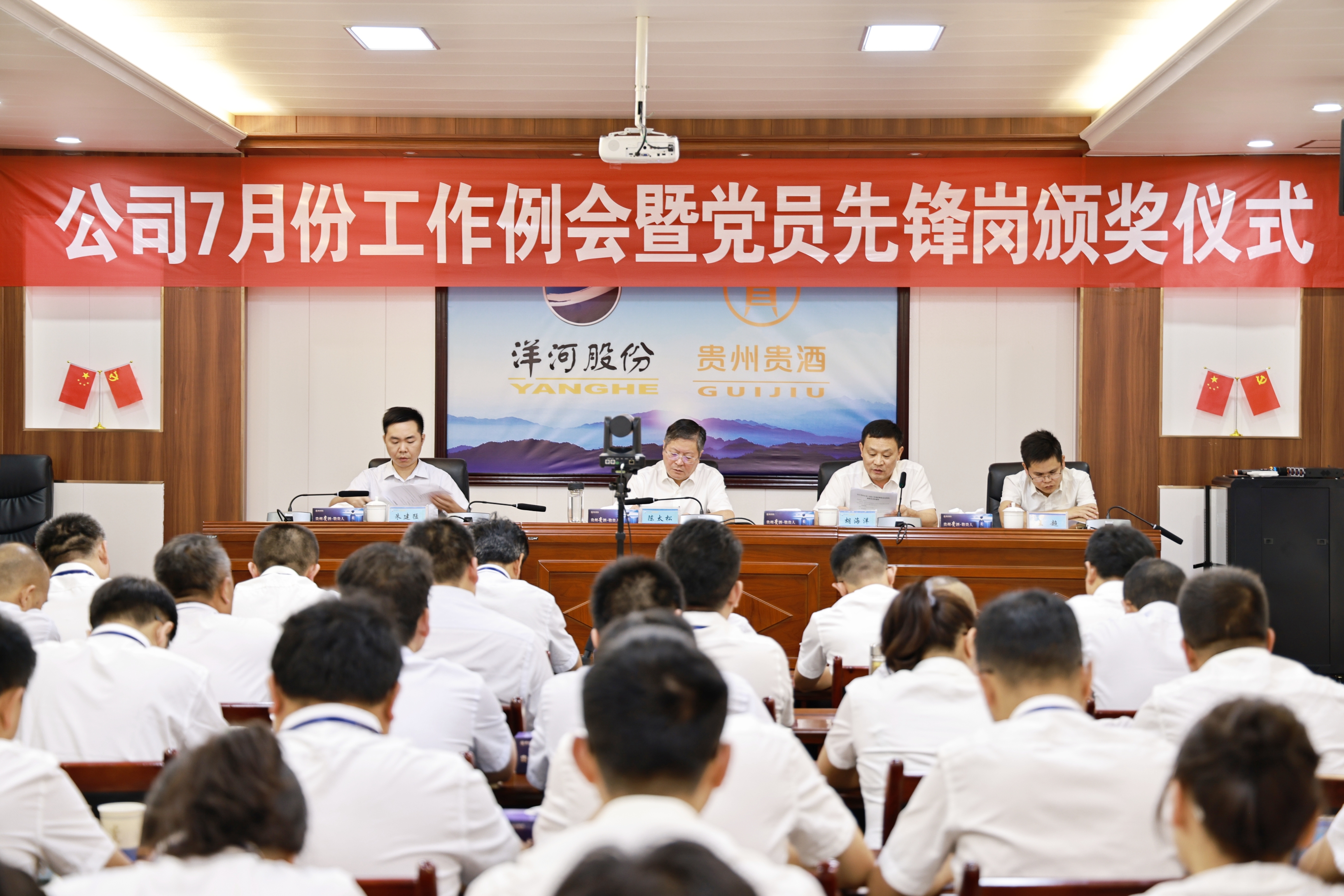 61706206.jpg 61706206.jpg