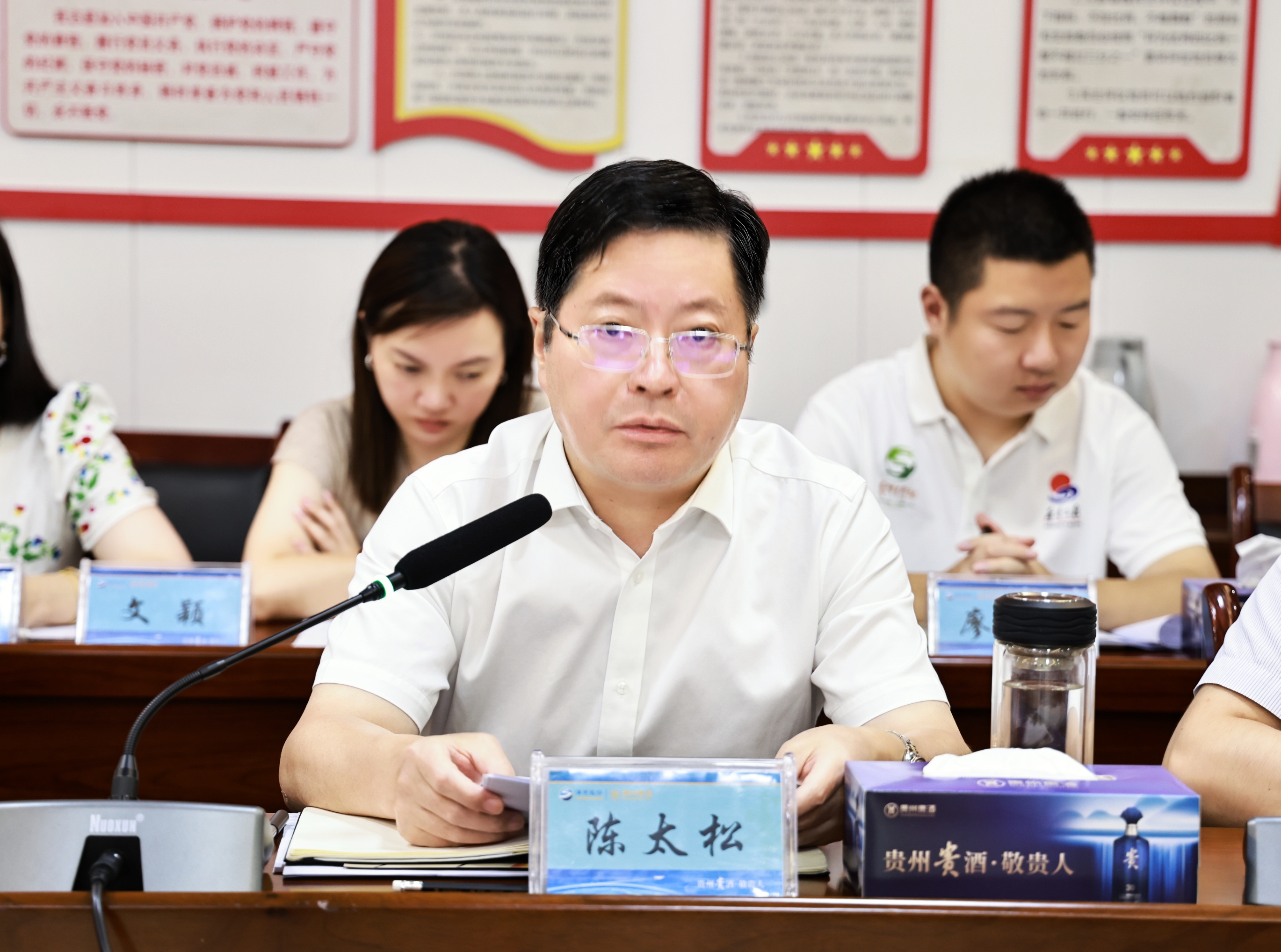 68023143.jpg 68023143.jpg