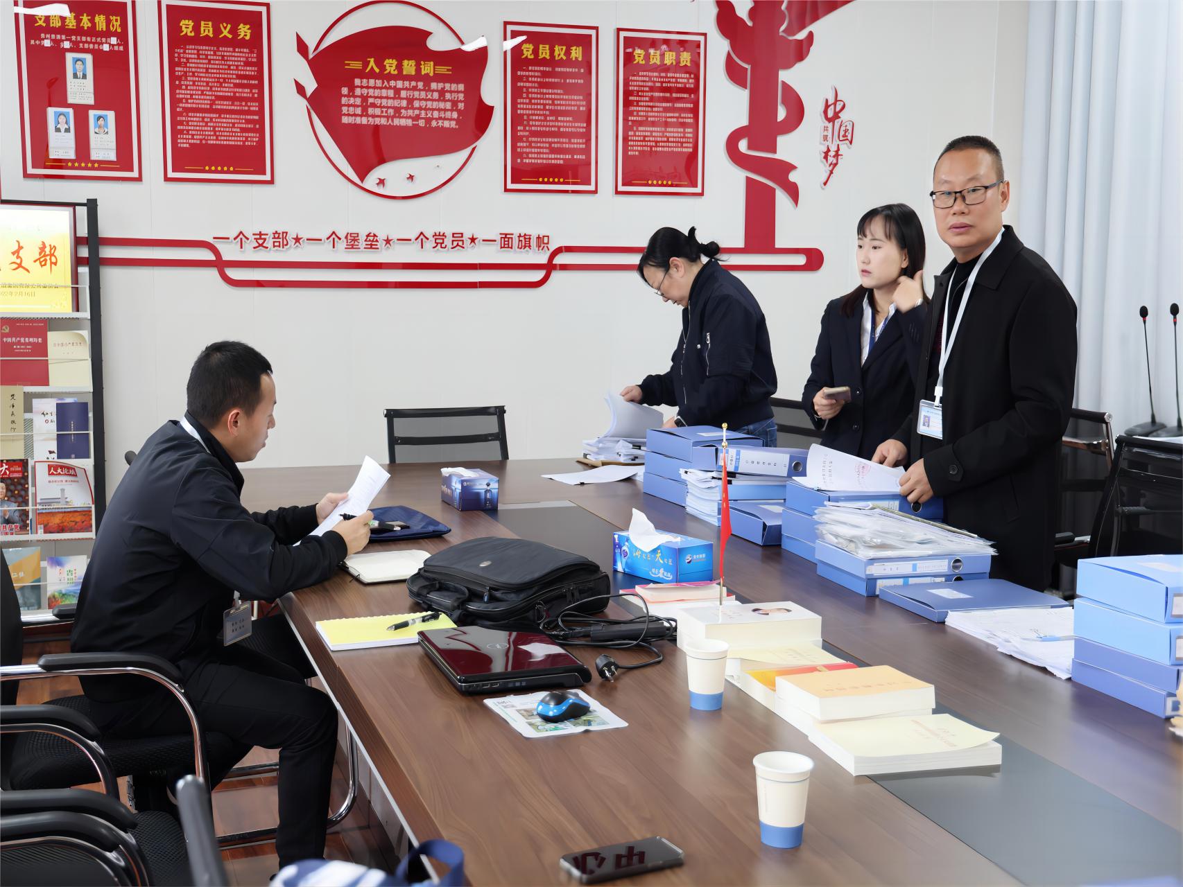 72205567.jpg 72205567.jpg